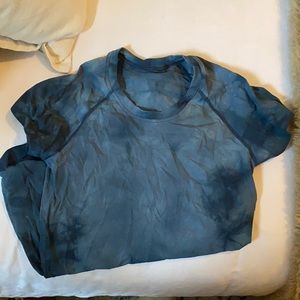 Tie dye lululemon swiftly tech